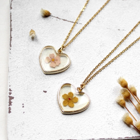 Blumenherz • Halskette gold | Blütenschmuck | Geschenkidee