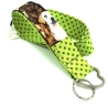 Schlüsselband umhängen Hund braun Frühlingsgrün Anhänger Pfote