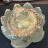 Mystische Fantasy-Dekoration in schimmernden Pastellfarben