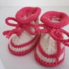 creme pink gestreifte Babyschuhe 3-6 Monate aus Wolle