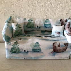 Deko-Sofa KosmetikboxSofa TaschentücherboxSofa - Robbe im Schnee