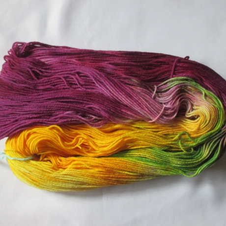 Sockenwolle 4-fach mit Merino handgefärbt LL ca. 400 Meter - 49