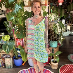 Sommerkleid mit Bindebändern Größe 38-42