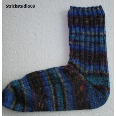 Socken Gr.38/39 handgestrickt blau Farbverlauf