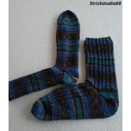 Socken Gr.38/39 handgestrickt blau Farbverlauf