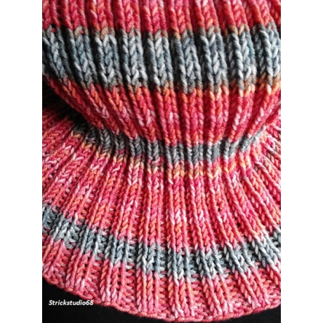 Schlauchschal-Kragenschal-orange,grau, weiß-handgestrickt