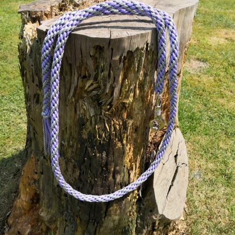 Handgeflochtener Führstrick aus Paracord *Angebotspreis*