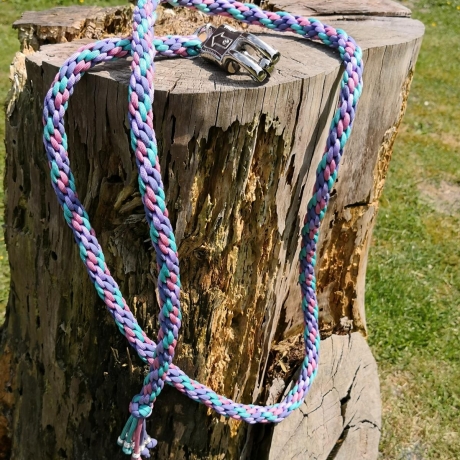 Handgeflochtener Führstrick aus Paracord *Angebotspreis*