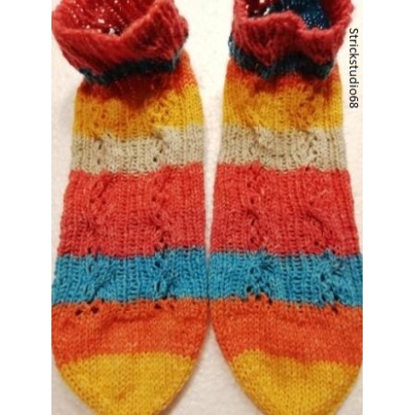 Sneaker Socken - handgestrickt - Gr.36/37 - bunt - Streifen  Zopf