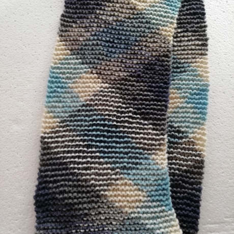 Schlauchschal - Muster - blau,grau,weiß - handgestrickt