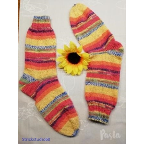 Socken-handgestrickt-Gr. 38/39-Streifen-bunt mit gelb,orange,...