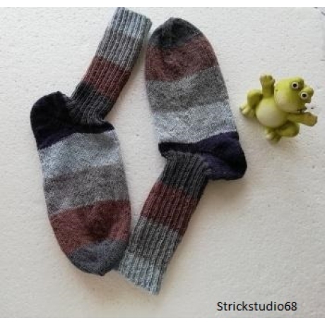 Socken Gr.44/45 handgestrickt  Blockstreifen  gedeckte Farben