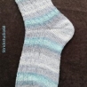 Socken Gr. 40/41 hangestrickt Farbverlauf blau Muster