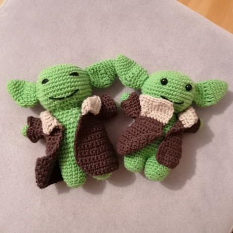 Gehäkelter Baby Yoda, Star wars, Kuscheltier, Geschenk, Deko