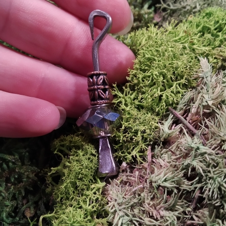 Hufnagel Anhänger Glücksbringer Großlochperle Glitzerstein Kupfer