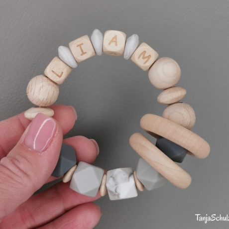 Baby - Greifring, personalisiert mit Namen