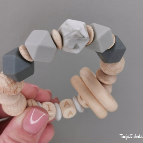 Baby - Greifring, personalisiert mit Namen