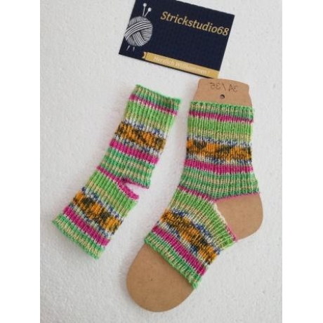 Yoga Socken - Gr.34/35 - handgestrickt - grün,gelb,weiß,pink