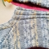  Sneaker - Gr. 42/43 - handgestrickt - helle Farben