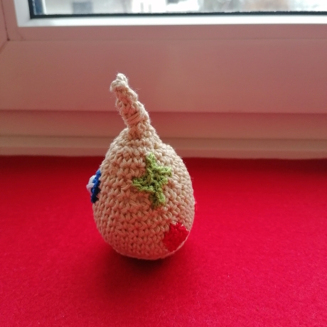 Beutolomäus gehäkelt als Kuscheltier Spielzeug für Weihnachten