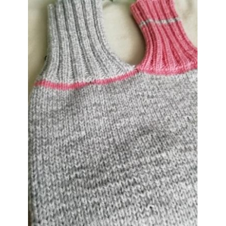 Paarhandschuh - handgestrickt- Herzapplikation 