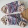 Sneaker - Gr. 38/39 - handgestrickt - beige - blau - lila  Muster