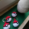 Gehäkelter Pokeball als Anhänger/Schlüsselanhänger für dieSchule 