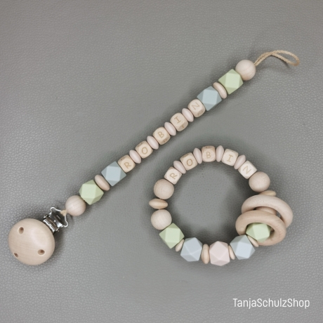 Baby Set Schnullerkette und Greifring  mit Namen des Kindes