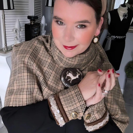 Edelfeiner Armschmuck mit passendem Wollcape - Duo Paket