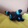 Schlafendes Pokemon Nachtara gehäkelt als Kuscheltier und Spiel 