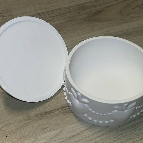 Dose mit Deckel, aus Keraflott, weiß, handmade
