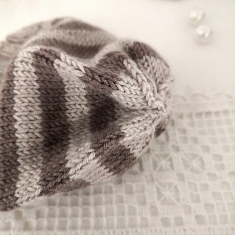 Babymütze gestrickt 0-3 Monate Erstlingsmütze Merinowolle