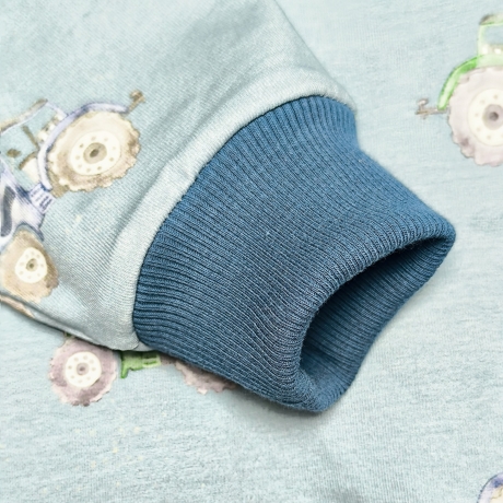 Kinderpullover Traktor Trecker - handmade Geschenk für Jungen