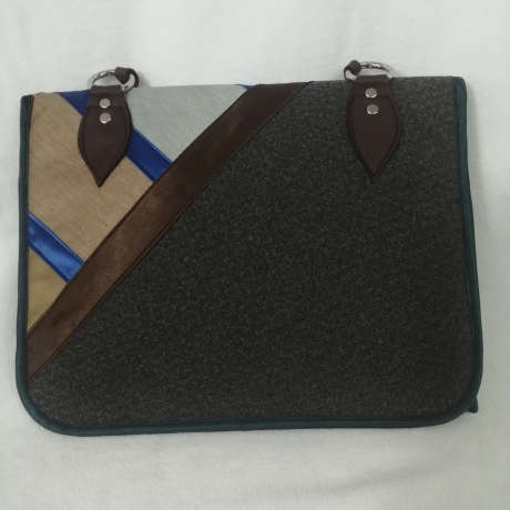 Handtasche Oversized Clutch schwarz blau Unikat robust Satin