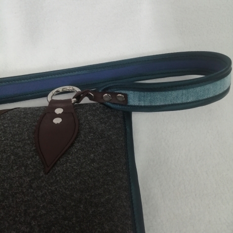 Handtasche Oversized Clutch schwarz blau Unikat robust Satin
