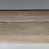 dekorative Spiegelfliese mit Spruch auf Holzsockel