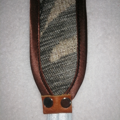 Lesezeichen grau braun plüsch satin 15x 4,5cm hochwertig 