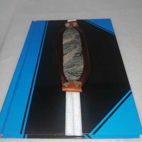 Lesezeichen grau braun plüsch satin 15x 4,5cm hochwertig 