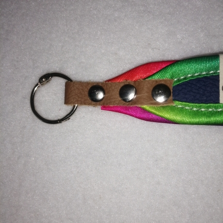 USB-Schlüsselanhänger Regebogen blau Kunstleder Handarbeit 3x13cm