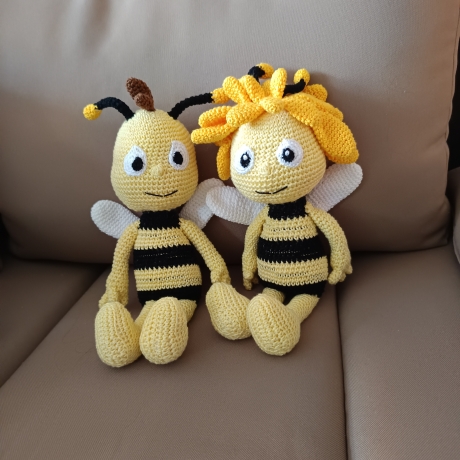 Biene Maja oder Willi gehäkelt Kuscheltier Spielzeug Geschenk 