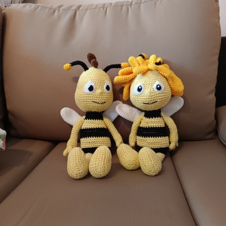 Biene Maja oder Willi gehäkelt Kuscheltier Spielzeug Geschenk 