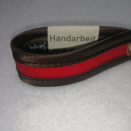 USB-Schlüsselanhänger hellrot braun Kunstleder Handarbeit 3x13cm