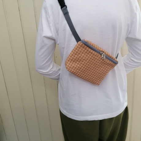 Bauchtasche Gürteltasche Hüfttasche Crossbag Umhängetasche klein