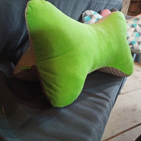 Leseknochen, handmade