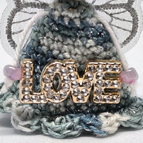 Herzensfigur Liebe – Glücksbringer mit „LOVE“ Unikat