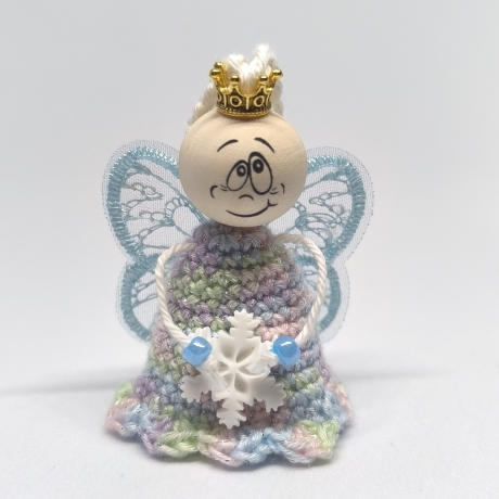 Herzensfigur Winterzauber – Schneeflocke & Flügel