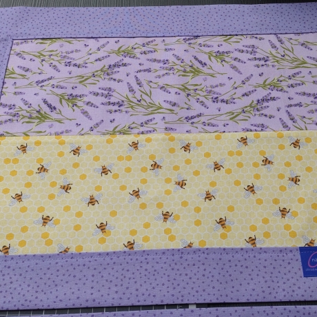 4er Set Patchwork-Platzsets „Lavendeltraum & Bienenfleiß“