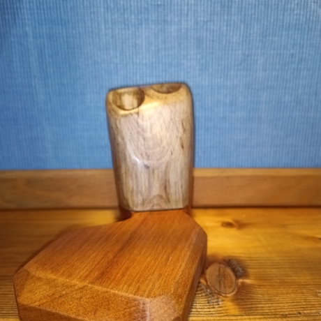 Stiftehalter aus Walnuss/Teak