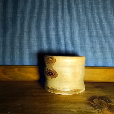 Aschenbecher aus Birke