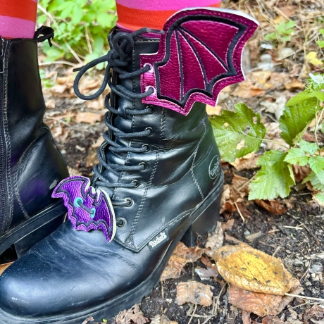 Schuhbandverschönerer lila 
